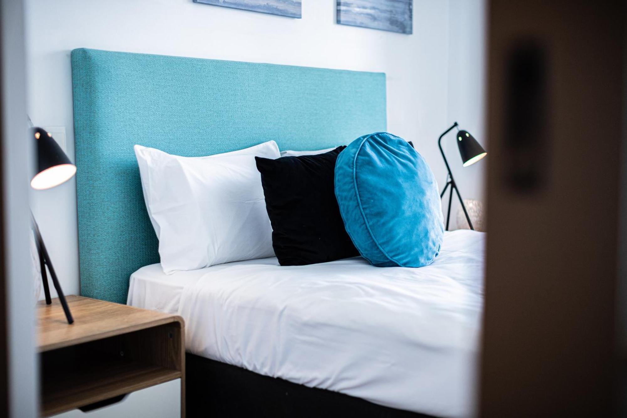 In The Cbd Wi-Fi Washing Machine Apartment Perth